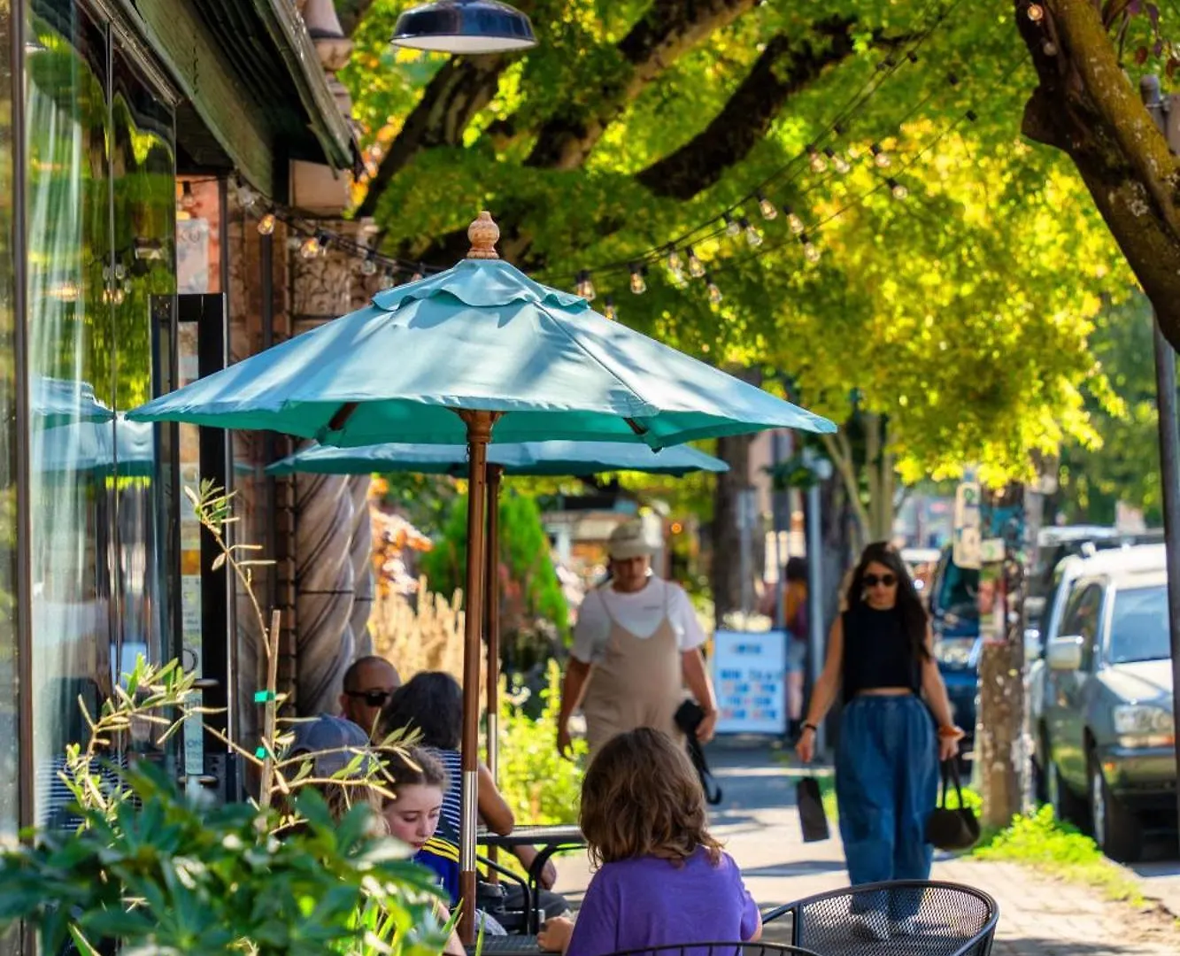 Stay Portland - La Casa Burnside - Local Eateries, Shops, And Bars